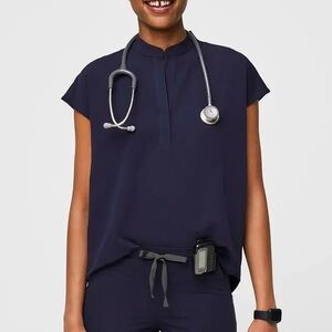 Figs Rafaela Oversized Scrub Top